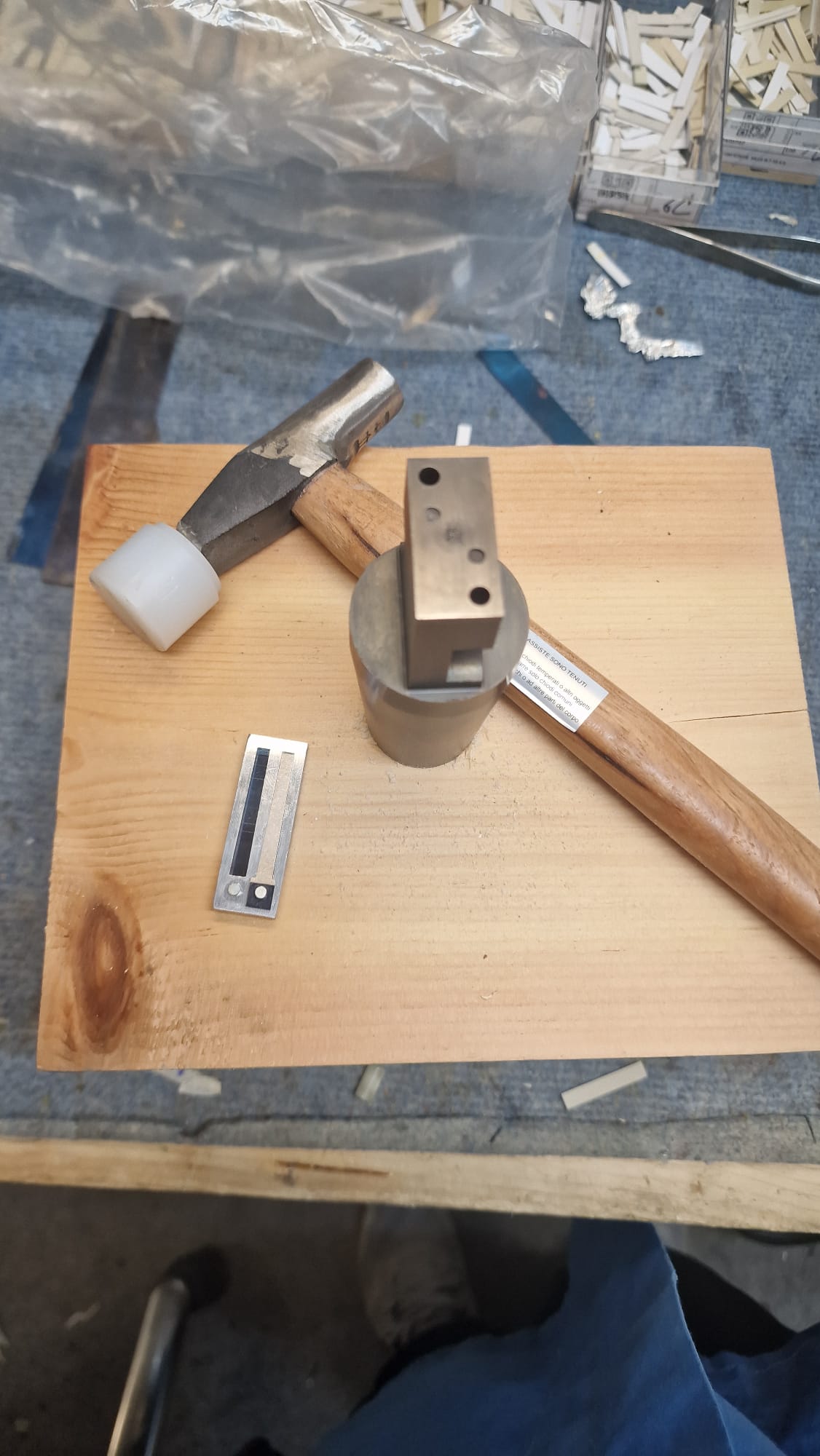 Stimmplatten-Satz aus italienischer Handarbeit
